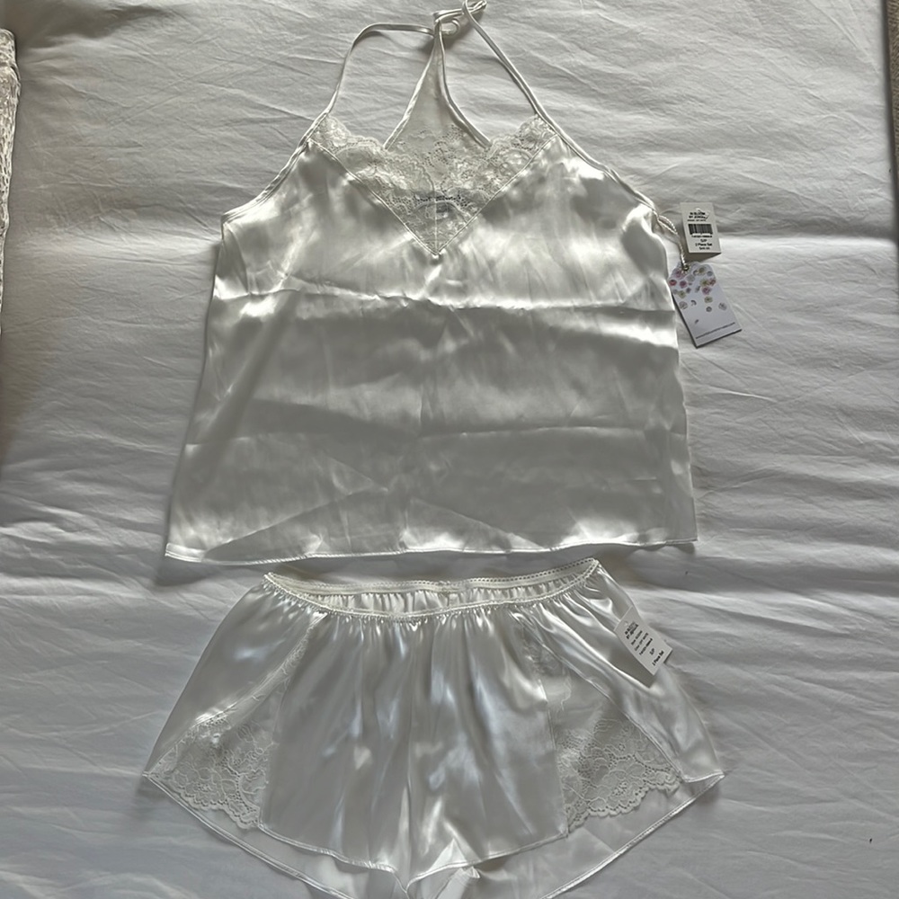 NWT In Bloom Bridal Lingerie Pajama Set